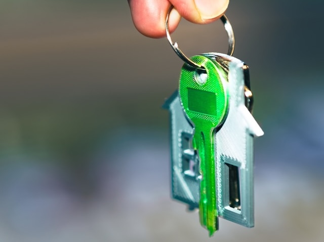 Expert Buyer Representation in Greenwood: Sally Morris Greenwood Realty’s Comprehensive Approach to Finding Your Dream Home